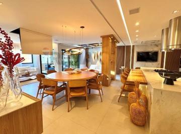 Casa · 252m² · 5 Quartos · 2 Vagas · À venda casa de alto padrão com automação residencial no Portinho, Cabo Frio