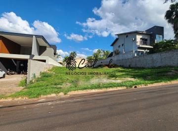 Terreno · 754m² · Terreno de 754,40 m² em aclive na parte alta do Condomínio Royal Park – 16,40 metros de frente
