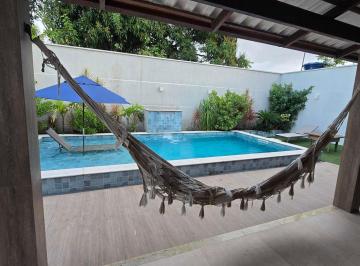 Casa · 250m² · 3 Quartos · 1 Vaga · Casa Mobiliada para Locação Anual em Dias d’Ávila com Piscina e Energia Solar