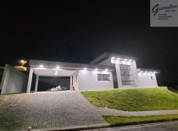 Casa · 170m² · 3 Quartos · 6 Vagas · Linda casa em condomínio