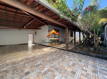 Casa · 290m² · 4 Quartos · 4 Vagas · Casa Padrão Rustico com 4 quartos 1 suíte e 4 vagas Venda Castelo
