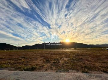 Terreno · 300m² · Terreno com 300m² no Loteamento Reserva do Lago, Imbituba