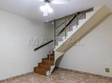 Casa · 106m² · 3 Quartos · 2 Vagas · Casa à venda na Água Fria com 106m², 3 quartos, 2 banheiros, 2 vagas de garagem.
