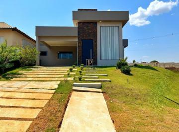 Casa · 185m² · 3 Quartos · 3 Vagas · Casa Térrea à Venda no Ninho Verde II | Piscina | 3 Dormitórios | Área Gourmet