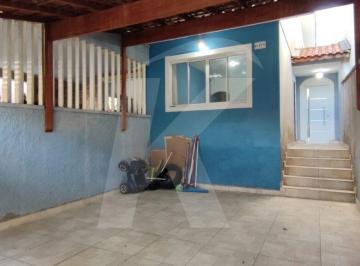 Casa · 172m² · 4 Quartos · 2 Vagas · Casa á Venda com 4 quartos, sendo 2 suítes e 2 vagas - Vila Gustavo