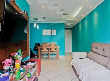 Apartamento · 60m² · 3 Quartos · 1 Vaga · Apartamento 3 dormitórios, sacada e uma vaga de garagem na Cachoeirinha
