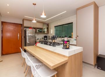 15fb7947-bb59-4135-ba58-118313fd03e1 · Agradável sobrado para venda em City Pinheirinho com 3 quartos, sendo 1 suíte, 153m²