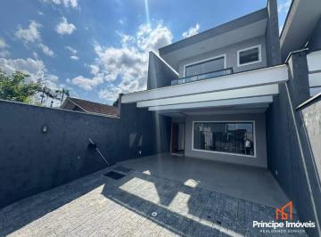 Casa · 125m² · 3 Quartos · 2 Vagas · Casa com 03 dormitórios no Bom Retiro Joinville