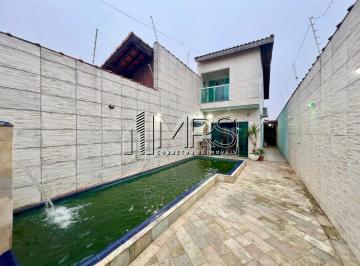 Casa · 175m² · 3 Quartos · 2 Vagas · Espaçoso Sobrado à Venda em Caiçara, Praia Grande - 3 Quartos e Piscina