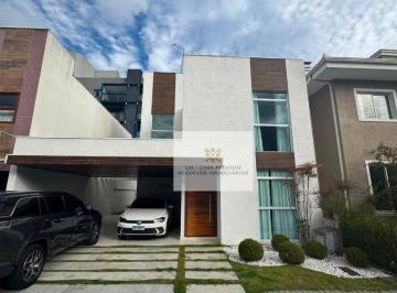 9ea9eeabf65fa4e72c6bb5f3a392a96cd5362120 · Casa com 3 dormitórios para alugar, 220 m² por R$ 9.900/mês - Campo Comprido - Curitiba/PR
