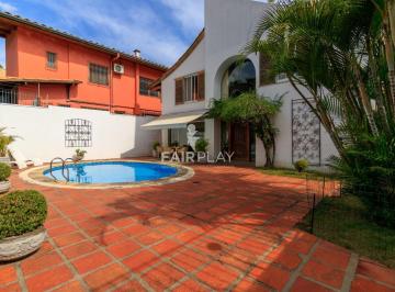 Comercial · 260m² · 4 Quartos · 3 Vagas · Venda casa na rua Pacoba com 4 suítes no Jardim Panorama - 300m do Clube Paineir