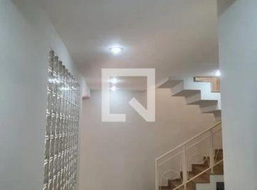 Casa · 309m² · 4 Quartos · 2 Vagas · Casa para Aluguel - Tabajaras, 4 Quartos, 309 m² - Uberlândia