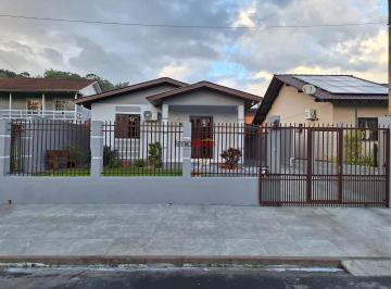 Casa · 3 Quartos · 2 Vagas · Casa à venda com piscina em Igrejinha
