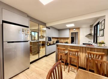 Apartamento · 176m² · 3 Quartos · Apartamento à venda - no Centro