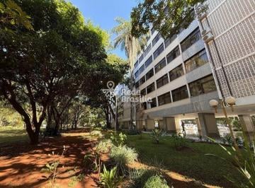 Apartamento · 70m² · 2 Quartos · Seu Novo Lar na Asa Sul: Alugue Apto 2 Quartos com Portaria 24h na SQS 312