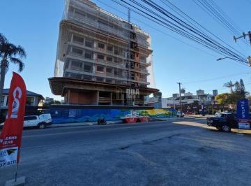f25b7ddd4be6.jpg · Apartamento com 01 suíte a 300 metros da Praia de Jurerê