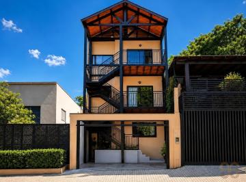 Apartamento · 60m² · 2 Quartos · 1 Vaga · Apartamento para alugar em Praia Dos Amores de 60.00m² com 2 Quartos, 1 Suite e 1 Garagem