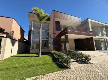 Casa · 244m² · 4 Quartos · 2 Vagas · Casa em condomínio no Umbará