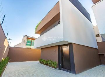 Casa · 148m² · 3 Quartos · 2 Vagas · Sobrado Triplex à Venda no Hauer | 190 m², 3 Quartos e Pronto para Morar