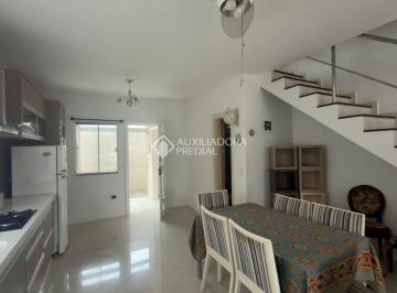 Casa · 104m² · 3 Quartos · 2 Vagas · Duplex mobiliado no Rio Vermelho