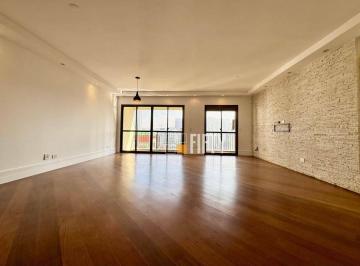 04fa9ea29c328ebaf4885296d71e0756eeba763c · Apartamento para locação com 135m², 3 dormitórios, 2 suítes e 2 vagas - Brooklin SP