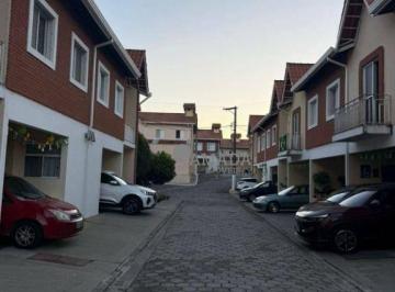 c6f3e465fee239ae702897ef3626f3011e29dc53 · Sobrado em condomínio com 3 quartos sendo 1 suíte, área gourmet, 1 vaga à venda, 100 m² por R$ 640.0