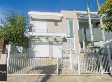 Casa · 155m² · 4 Quartos · 2 Vagas · Hípica- sobrado com 4 dormitórios, sendo 1 no térreo, 155m², garagem fechada