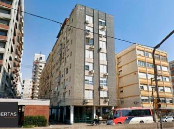 Apartamento · 184m² · 3 Quartos · 1 Vaga · Excelente cobertura 3D, na Cidade Baixa, em frente a Redenção - Porto Alegre