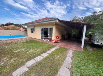 Casa · 81m² · 2 Quartos · 3 Vagas · Casa com piscina em Pontal do Paraná
