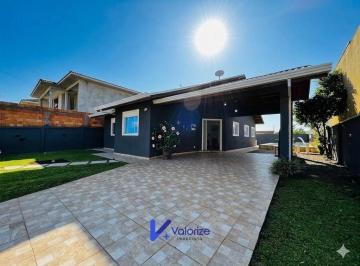 Casa · 140m² · 4 Quartos · Casa 4 Quartos Suíte e Piscina Porto Fino