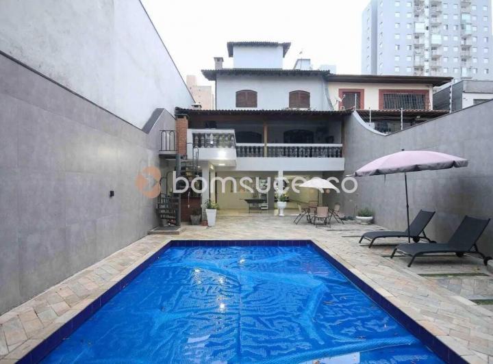 Foto do imóvel - Esta casa isolada com 344 m² de área construída e 340 m² de área total apresenta excelente.