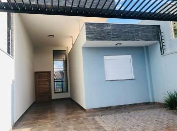 Casa de 3 quartos, Maringá · Casa no Jardim Alvorada com piscina