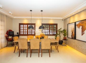 Casa · 200m² · 3 Quartos · 2 Vagas · Colônia Agrícola Águas Claras - Residencial Lírios do Vale - Casa com 3 quartos - 2 suítes - nascent