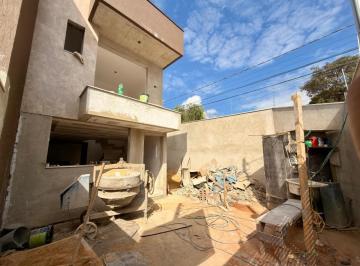 Imagem 1 · Casa para venda em Santa Amélia, Belo Horizonte