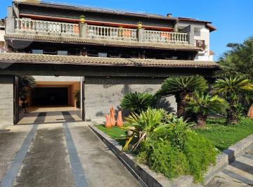 48e4d381ef42aab55847660f925ac128d5b55482 · Casa com 5 dormitórios à venda, 900 m² por R$ 6.850.000,00 - Camboinhas - Niterói/RJ