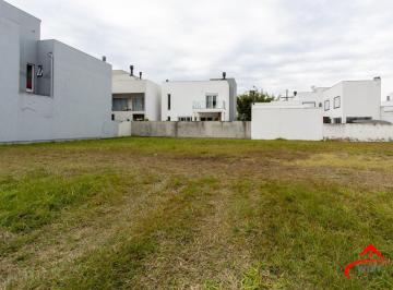 Terreno · 154m² · Lote de 154m2 no Condomínio Villa Amalfi, com boa infraestrutura
