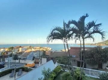 Casa de 4 quartos, Vitória · Linda e Ampla Casa Duplex Oportunidade Única