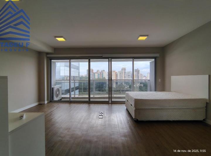 Foto do imóvel - Studio 48 m², com 1 dormitório, ar condicionado, living para 2 ambientes, varanda com vista.