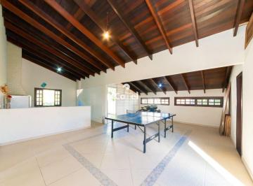 Casa de 4 quartos, São José dos Pinhais · Casa com 555 m² de terreno no Jardim Aristocrata | Espaço, localização e enorme potencial de valoriz