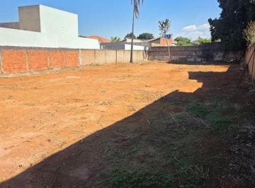 Terreno , Vicente Pires · Rua 08, lote plano, pronto para construir, com água e luz, IPTU, condomínio com rua larga.