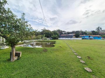 Foto 01 · Chácara formada com lago, piscina e salão