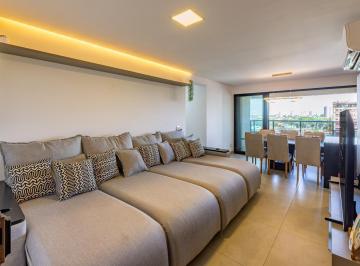 Apartamento · 104m² · 3 Quartos · 2 Vagas · Apartamento mobiliado no Edifício Atoll com 104 m², 3 suítes e lazer completo