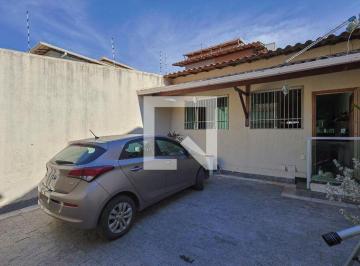 Casa · 180m² · 2 Quartos · 2 Vagas · Casa à Venda - Nacional, 2 Quartos, 180 m² - Contagem