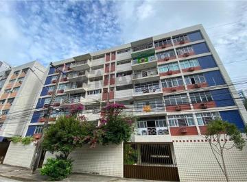 Apartamento · 114m² · 3 Quartos · 1 Vaga · Apartamento com 03 quartos em Boa Viagem: Ótima localização!