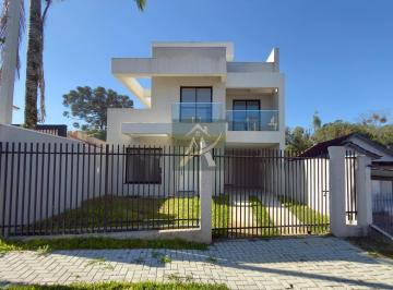 Casa · 120m² · 3 Quartos · 2 Vagas · Sobrado Novo de Frente para Rua com Ático Gourmet e Excelente Localização no Uberaba