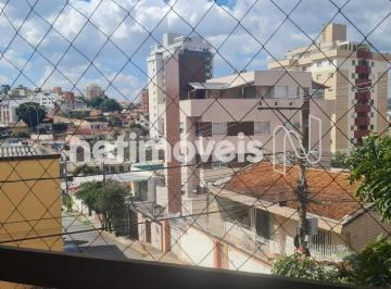 Casa · 310m² · 6 Quartos · 2 Vagas · Excelente Casa à Venda no Floresta