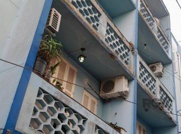 Apartamento · 64m² · 2 Quartos · Apartamento na Luiz Manoel,2 dormitórios,desocupado,frente,bairro Santana