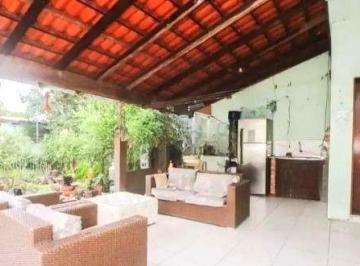 Casa · 184m² · 4 Quartos · 2 Vagas · Casa sobrado no bairro Vila Ipiranga de 4 dormitórios e 2 vagas