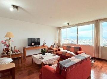 Apartamento · 222m² · 4 Quartos · 2 Vagas · Apartamento em Rio Branco