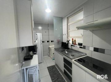 Cozinha-Armarios · Apartamento 01 dormitório- Bairro Farroupilha-01 vaga Garagem.